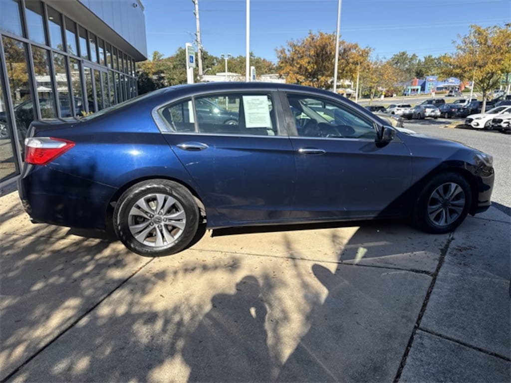 Used 2015 Honda Accord LX Sedan