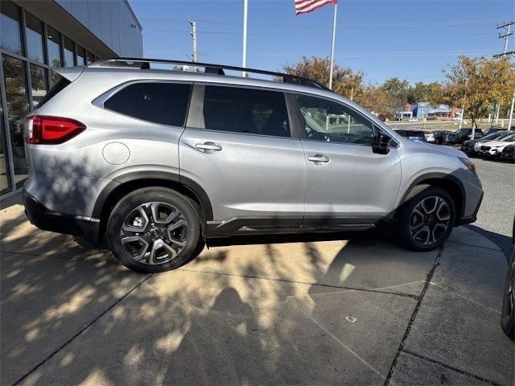 New 2025 Subaru Ascent Limited 7-Passenger SUV