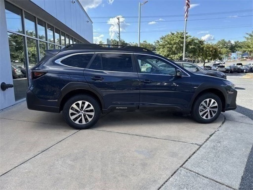 New 2025 Subaru Outback Premium SUV