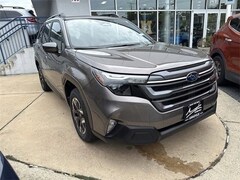 2025 Subaru Forester Premium SUV