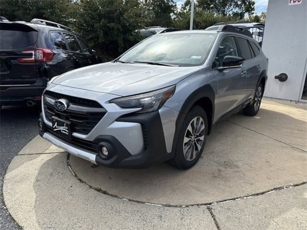 New 2025 Subaru Outback Limited SUV