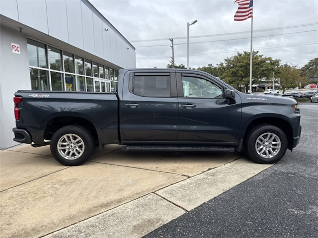 Used 2020 Chevrolet Silverado 1500 RST Truck