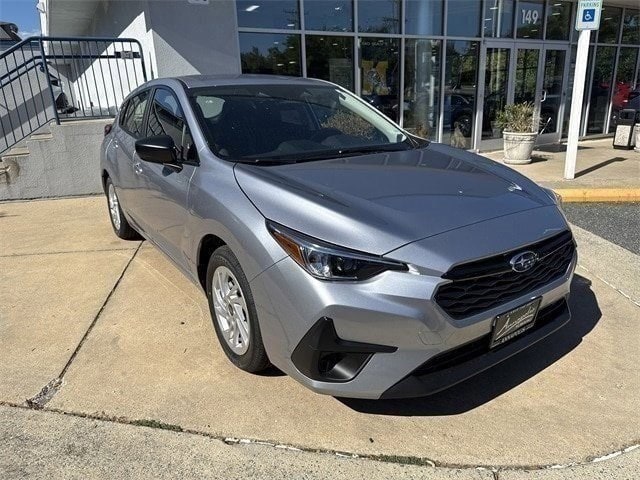 2025 Subaru Impreza Base's photo