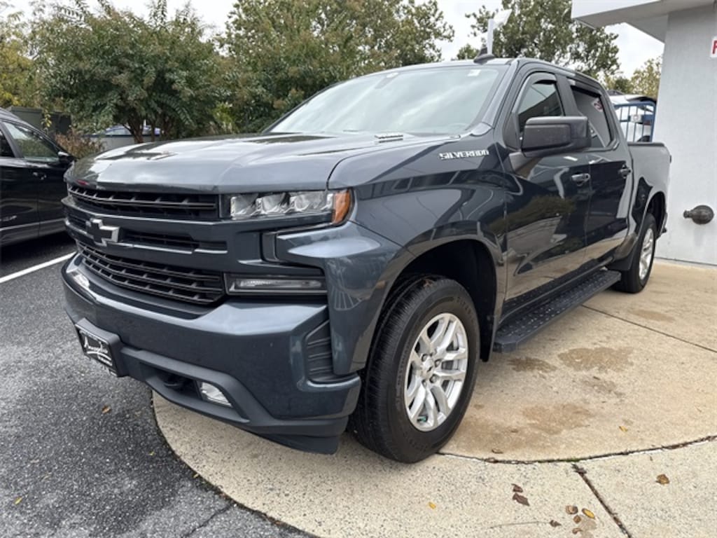 Used 2020 Chevrolet Silverado 1500 RST Truck
