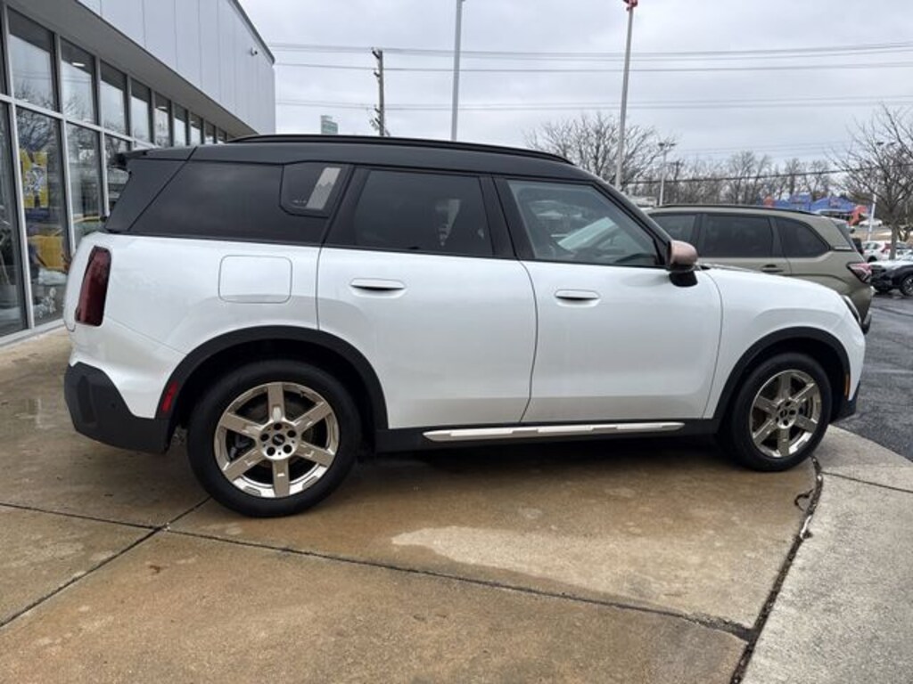 Used 2025 MINI Cooper S Countryman Iconic SUV