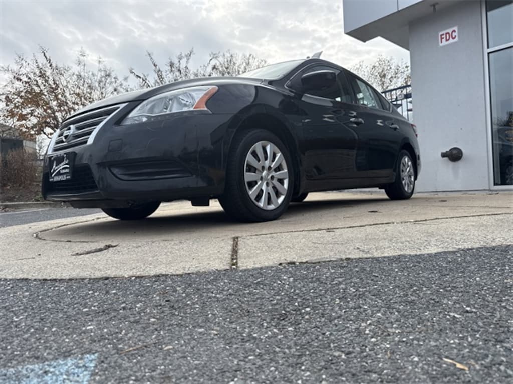 Used 2015 Nissan Sentra SV Sedan