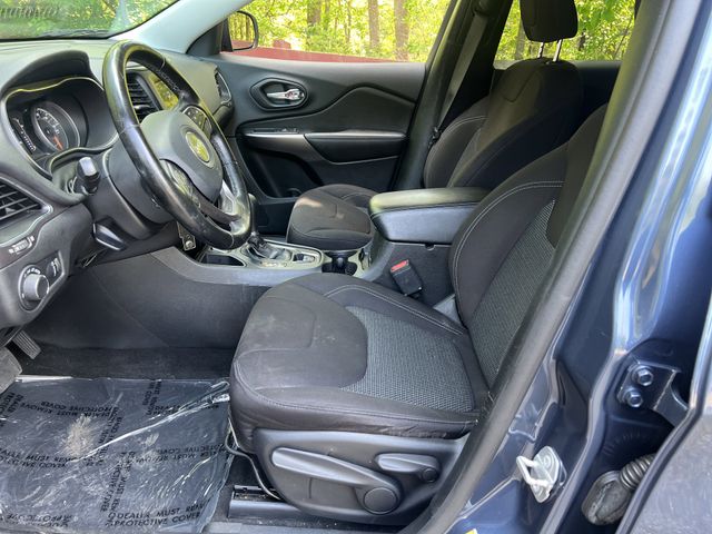 2020 Jeep Cherokee Latitude - Photo 9