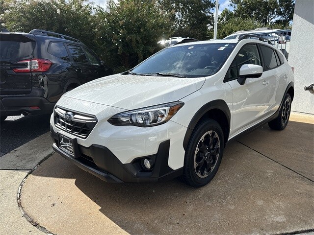 2022 Subaru Crosstrek Premium photo 3