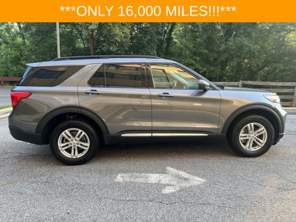 Used 2022 Ford Explorer XLT