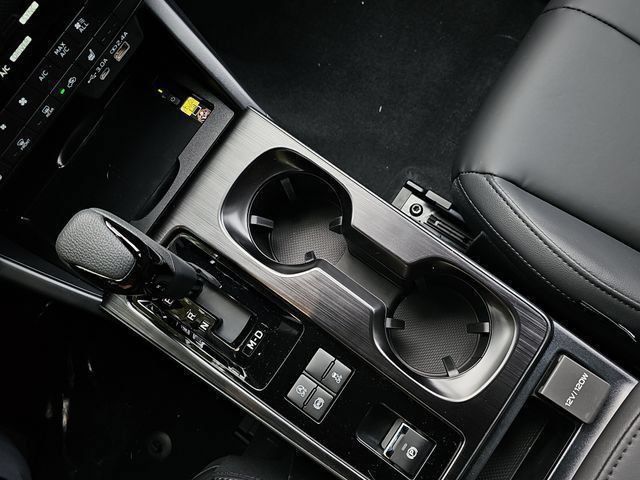 2026 Subaru Outback Premium - Photo 12
