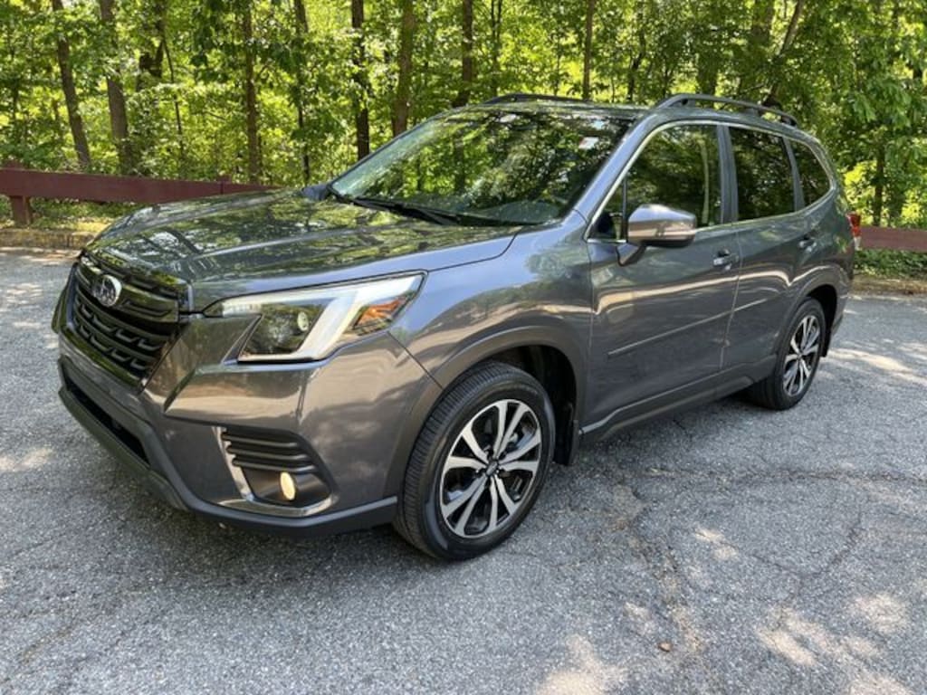 Used 2023 Subaru Forester Limited