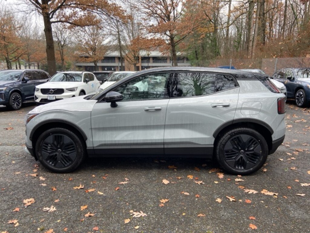 New 2026 Volvo EX30 Twin Motor Cross Country Ultra SUV
