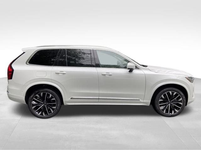 2026 Volvo XC90 Plus - Photo 8