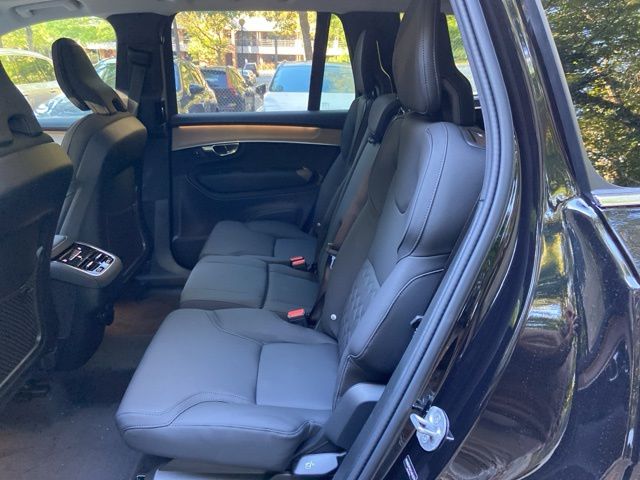2026 Volvo XC90 Plus - Photo 15