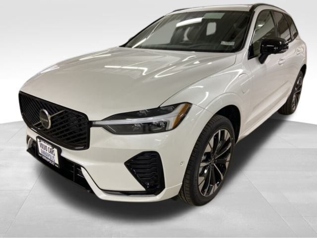 New 2026 Volvo XC60 plug-in hybrid T8 Plus SUV