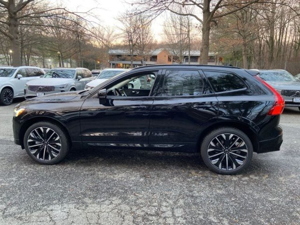 New 2026 Volvo XC60 B5 Ultra SUV