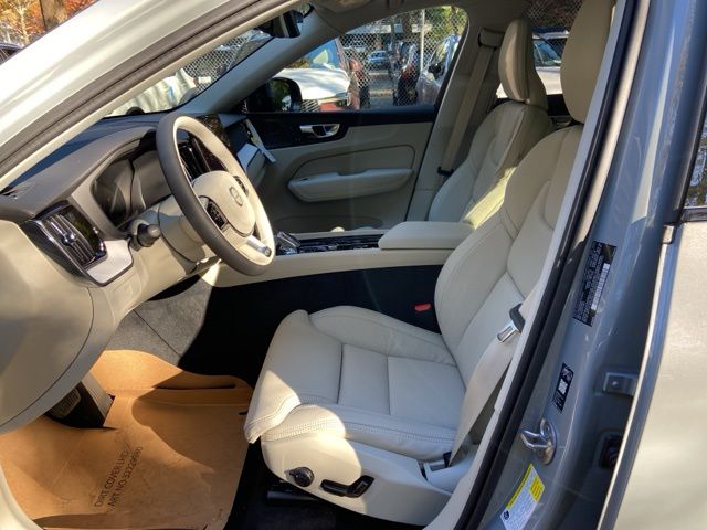 2026 Volvo XC60 Ultra - Photo 11
