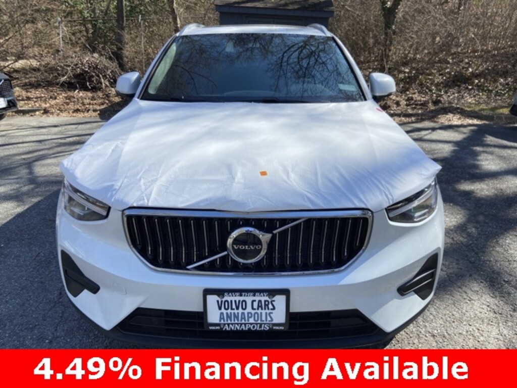 Certified 2025 Volvo XC40 B5 Core Bright Theme SUV