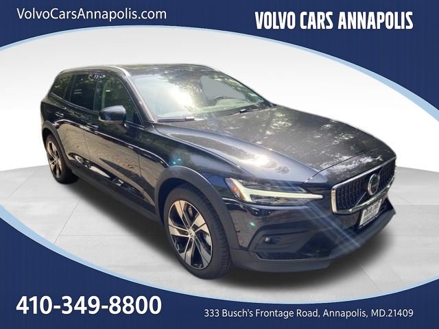 2026 Volvo V60 Cross Country