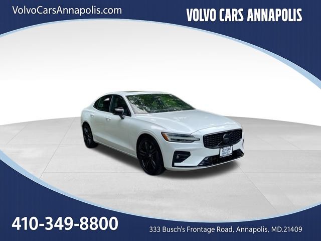 2023 Volvo S60 B5 Plus Black Edition AWD's photo
