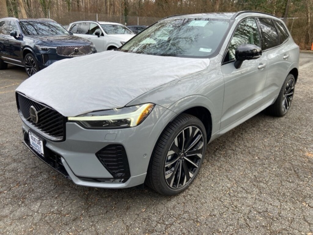 New 2026 Volvo XC60 B5 Ultra SUV