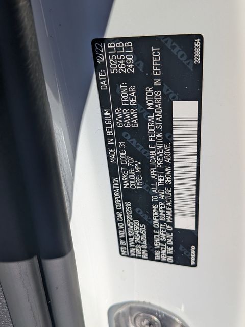 2023 Volvo XC40 Plus - Photo 33