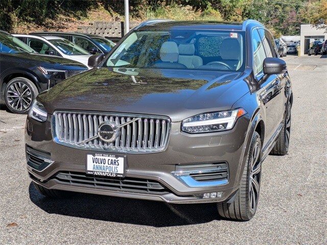 2024 Volvo XC90 Plus photo 2