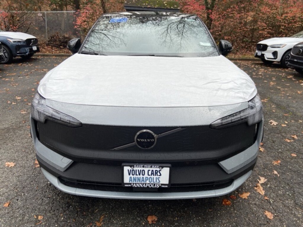 New 2026 Volvo EX30 Twin Motor Cross Country Ultra SUV