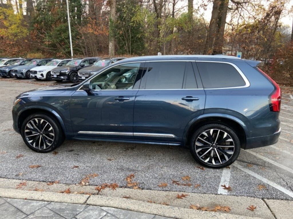 Certified 2025 Volvo XC90 B6 (2025.5) Plus 7-Seater SUV