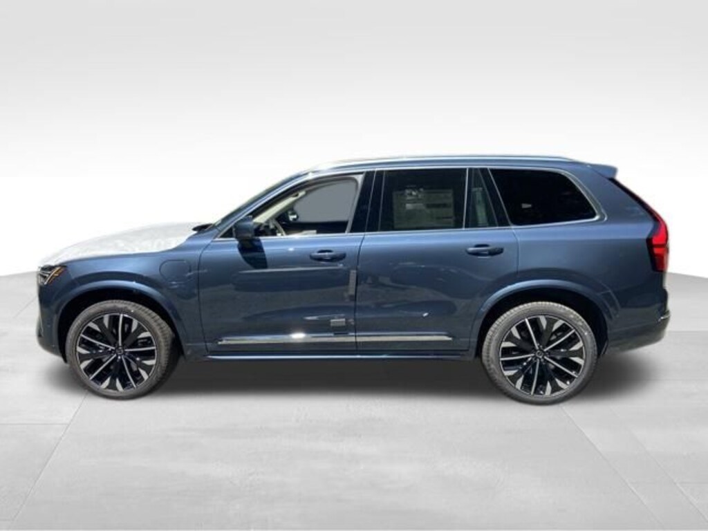 New 2026 Volvo XC90 plug-in hybrid T8 Ultra 7-Seater SUV