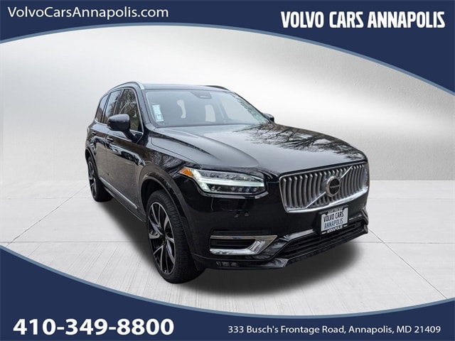 2023 Volvo XC90 Plus's photo