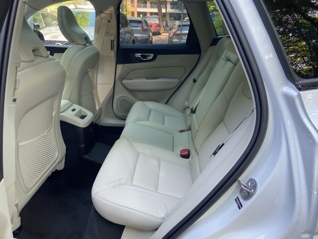 2026 Volvo XC60 Ultra - Photo 15