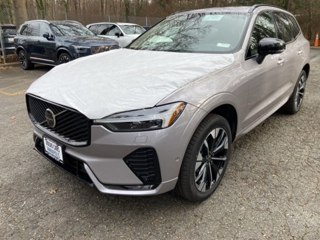 New 2026 Volvo XC60 B5 Plus SUV