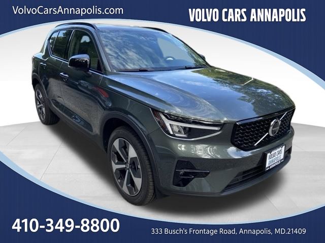 2026 Volvo XC40