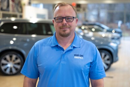 Staff member Shawn Fenwick from 1ee7376b1ba0