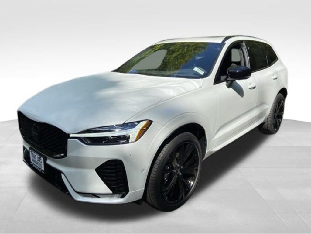 New 2026 Volvo XC60 B5 Ultra Black Edition SUV