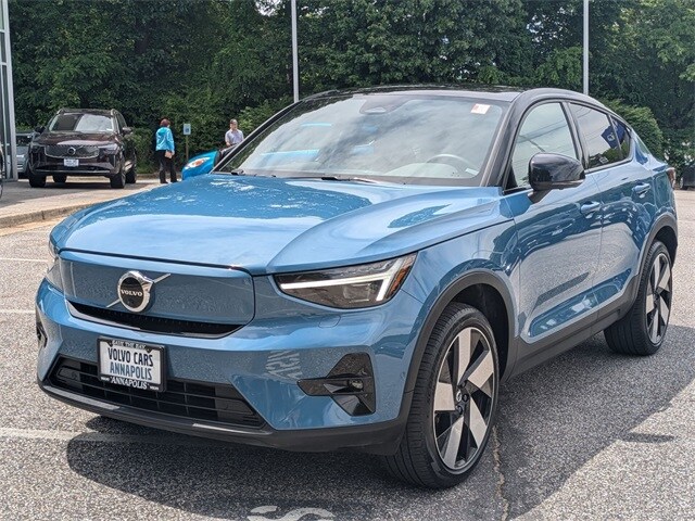 2022 Volvo C40 Recharge Ultimate photo 3