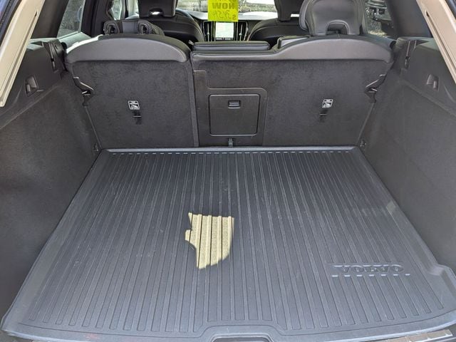 2023 Volvo XC60 Plus - Photo 30