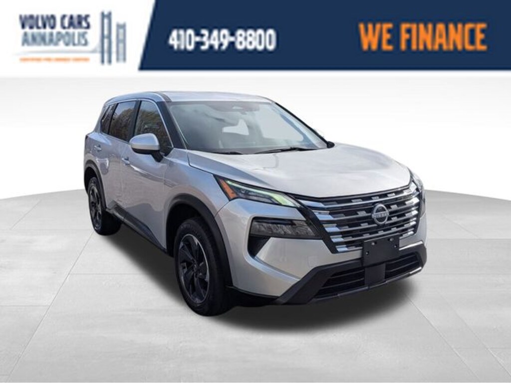 Used 2024 Nissan Rogue SV SUV
