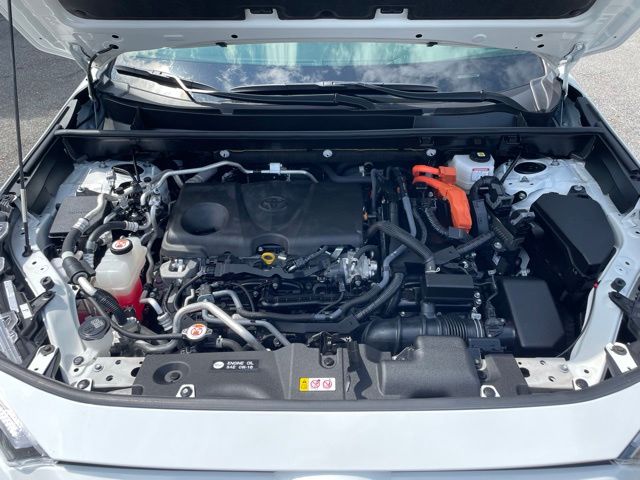 2022 Toyota RAV4 SE - Photo 25
