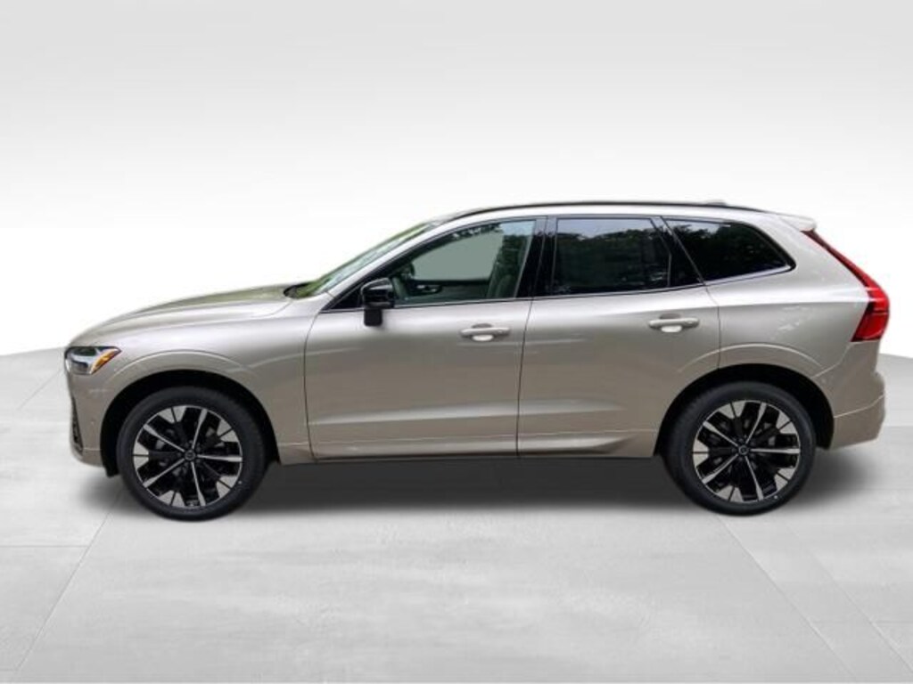 New 2026 Volvo XC60 B5 Ultra SUV