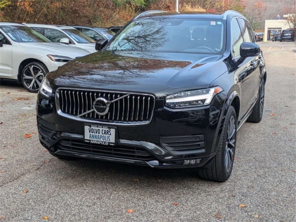 Certified 2022 Volvo XC90 T6 AWD Momentum 7 Seater SUV