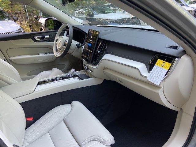 2026 Volvo XC60 Ultra - Photo 18