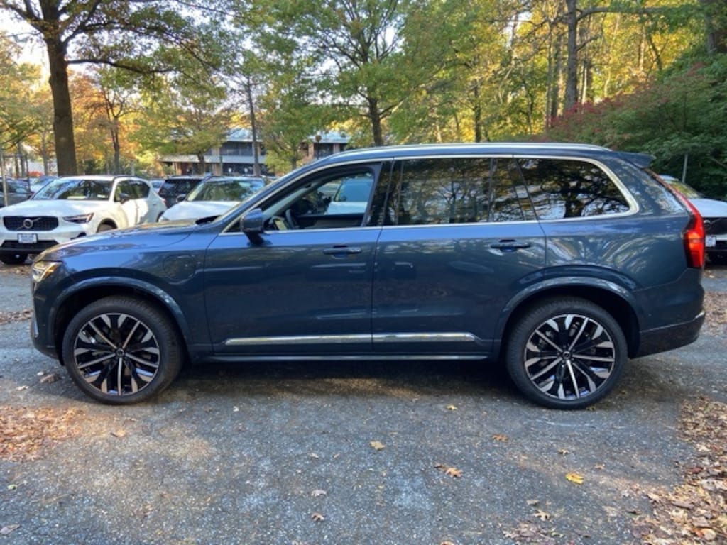 New 2026 Volvo XC90 plug-in hybrid T8 Plus 7-Seater SUV
