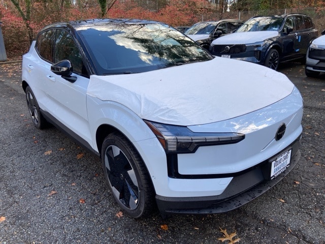 2025 Volvo EX30 Ultra's photo