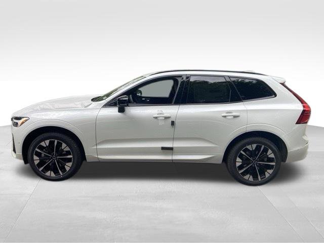New 2026 Volvo XC60 B5 Plus SUV