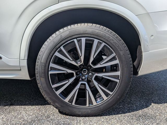 2023 Volvo XC90 Plus - Photo 31