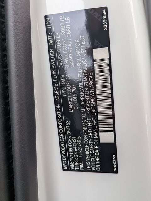 2025 Volvo XC90 Ultra - Photo 11