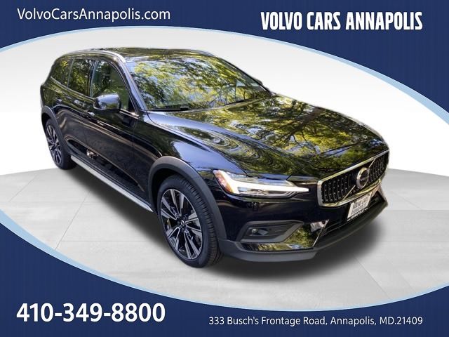 2026 Volvo V60 Cross Country