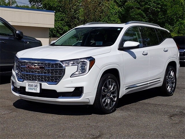 2023 Gmc Terrain Denali photo 3